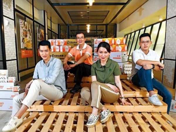 第三大飼料廠國興進軍蛋業，屏東神秘家族掀雞蛋大戰